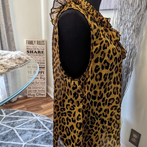 Leopard ruffle blouse - Picture 4 of 8
